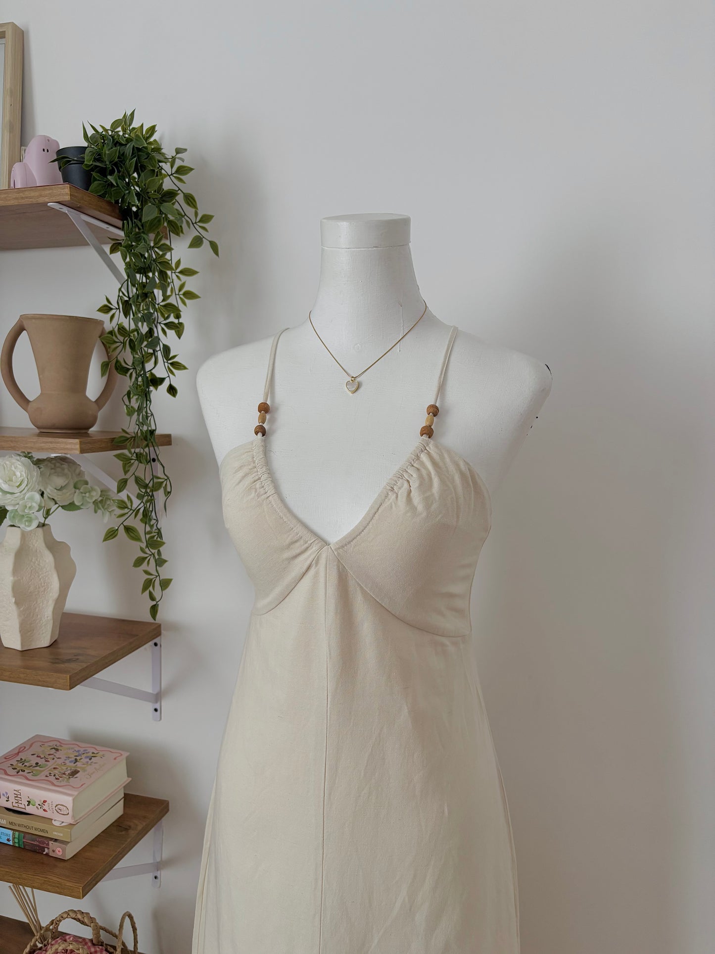 Daisy #37 (Linen)