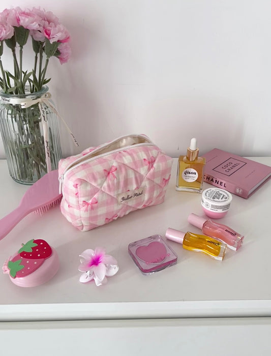 Mary pouch